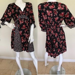 Umgee Red Floral Print Coral Pink Shift Dress V Neck Large Pockets Smocked Large